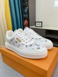 Picture of Louis Vuitton Shoes _SKULVsz38-44mnf071415440